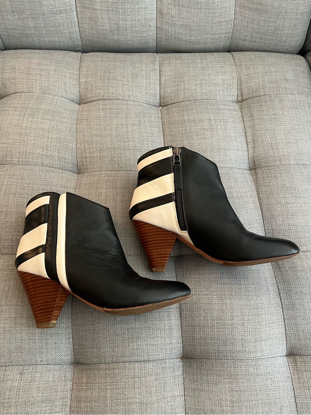 Matt Bernson Grand Prix Jardon Bootie Black White Leather Boots Size 7